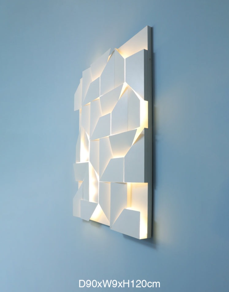 IllumiBeam – Elegant 3D Wall Lamp for Stunning Light Effects
